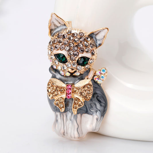 Cute Green Eyed Kitten Brooch