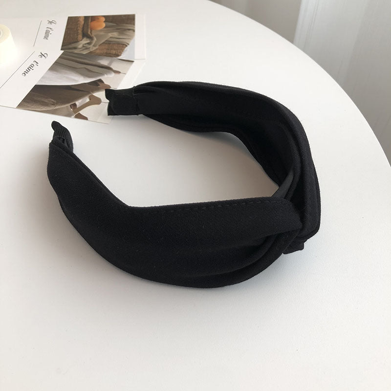 Simple knotted headband