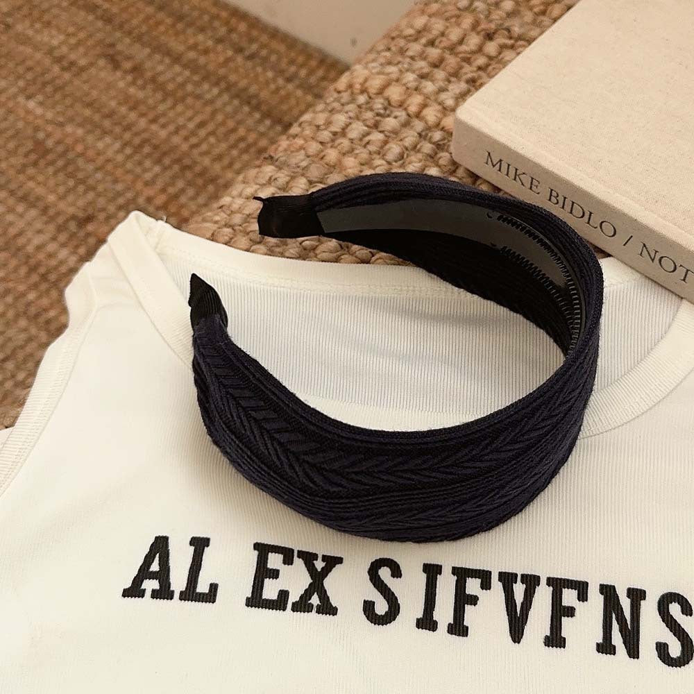 Retro Knitted Headband