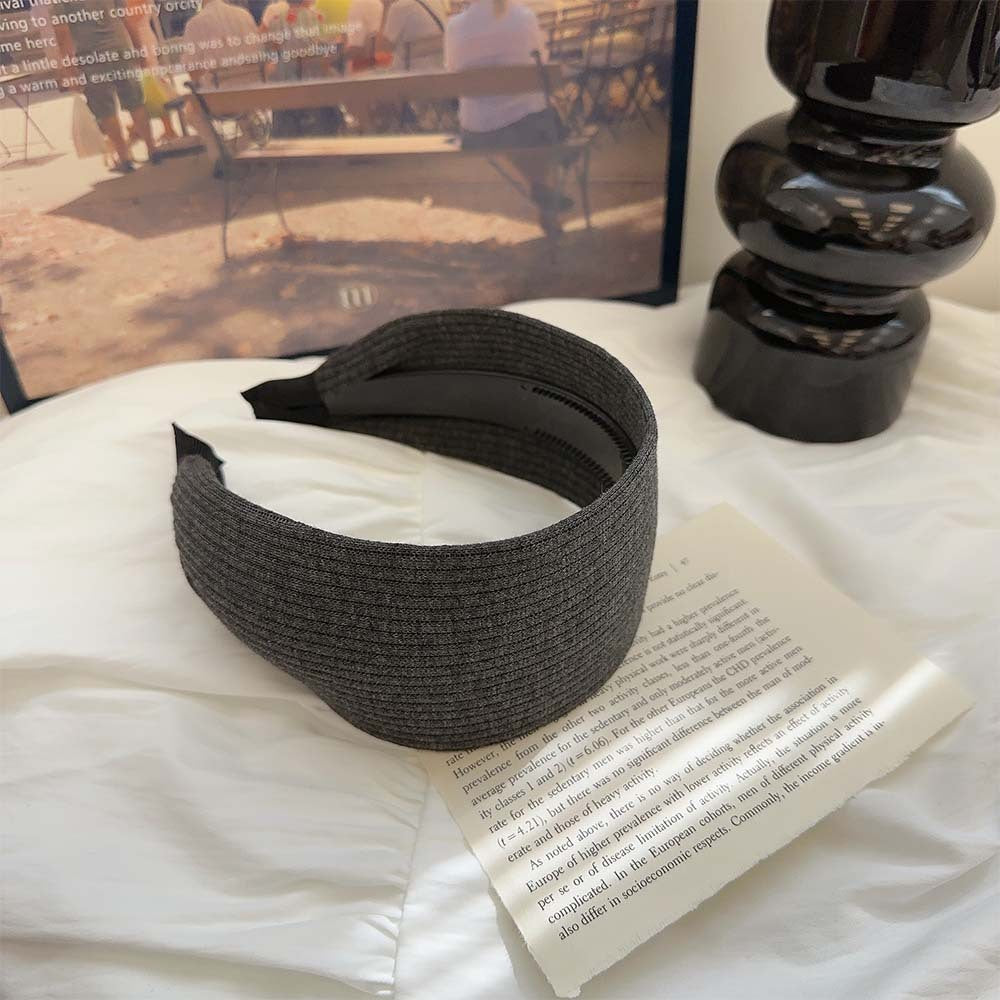 Retro Knitted Headband