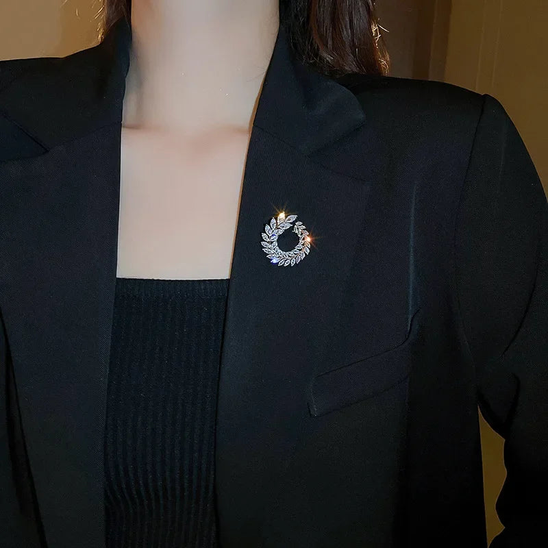 Zircon Luxury Leaf Brooch