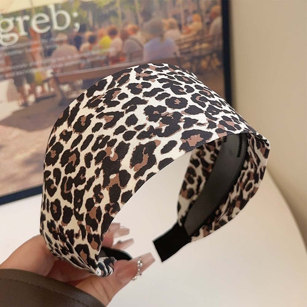 Retro Knitted Headband